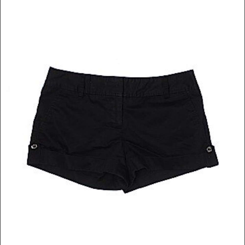 Express design studio black cuffed shorts